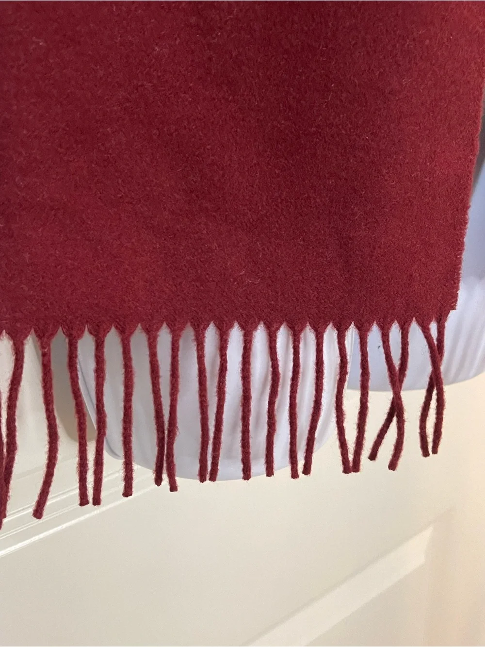 Jos. A. Bank 100% Cashmere Burgundy Scarf 12x60